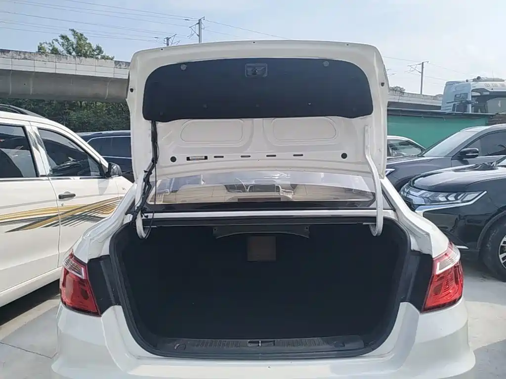 Changan Eado 2014 2014 1.6L Manual Luxury