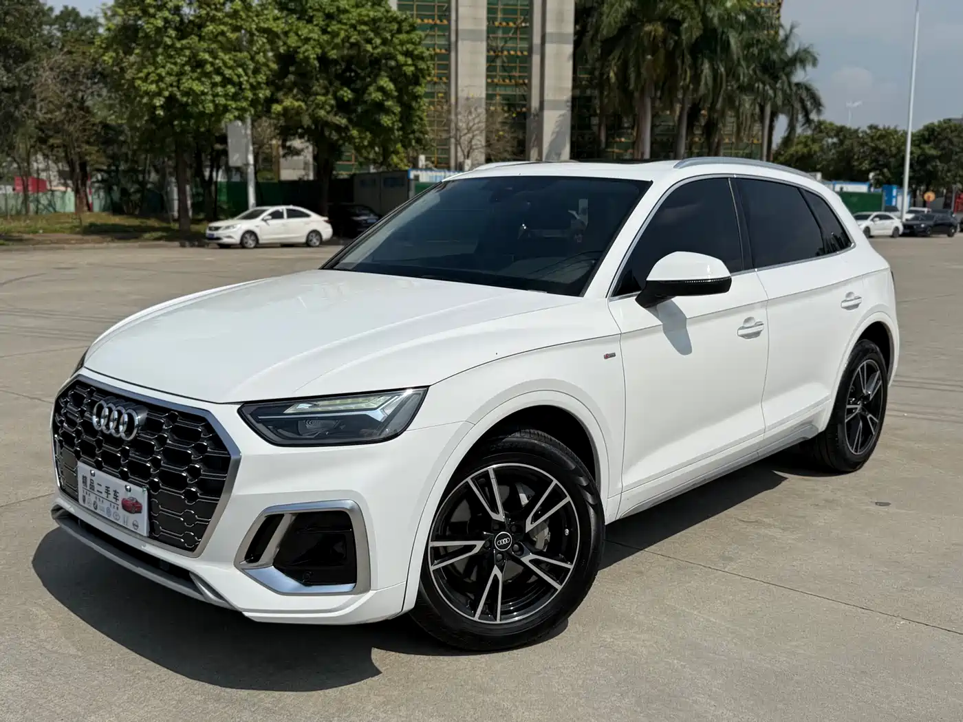 Audi Q5L 2021 40 TFSI Fashion Dynamic фото 17