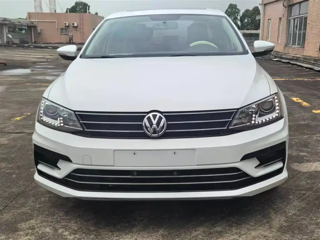 Volkswagen Sagitar 2018 280TSI DSG Comfort фото 2