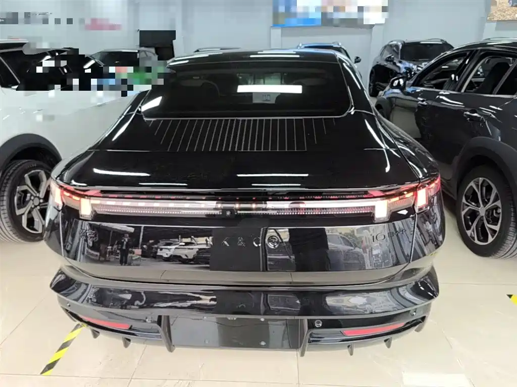 Lynk & Co 10 EM-P 2025 Model 120km Base Version фото 6