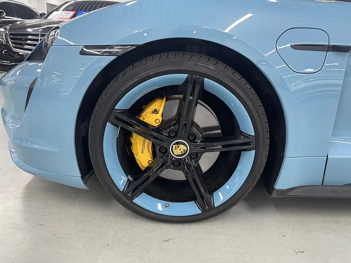 Porsche Taycan 2020 Taycan фото 17