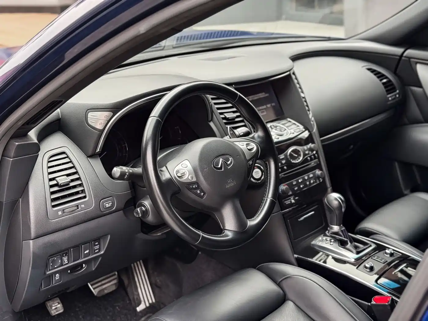 Infiniti QX70 2016 2015 Model 3.7L Shadow Edition