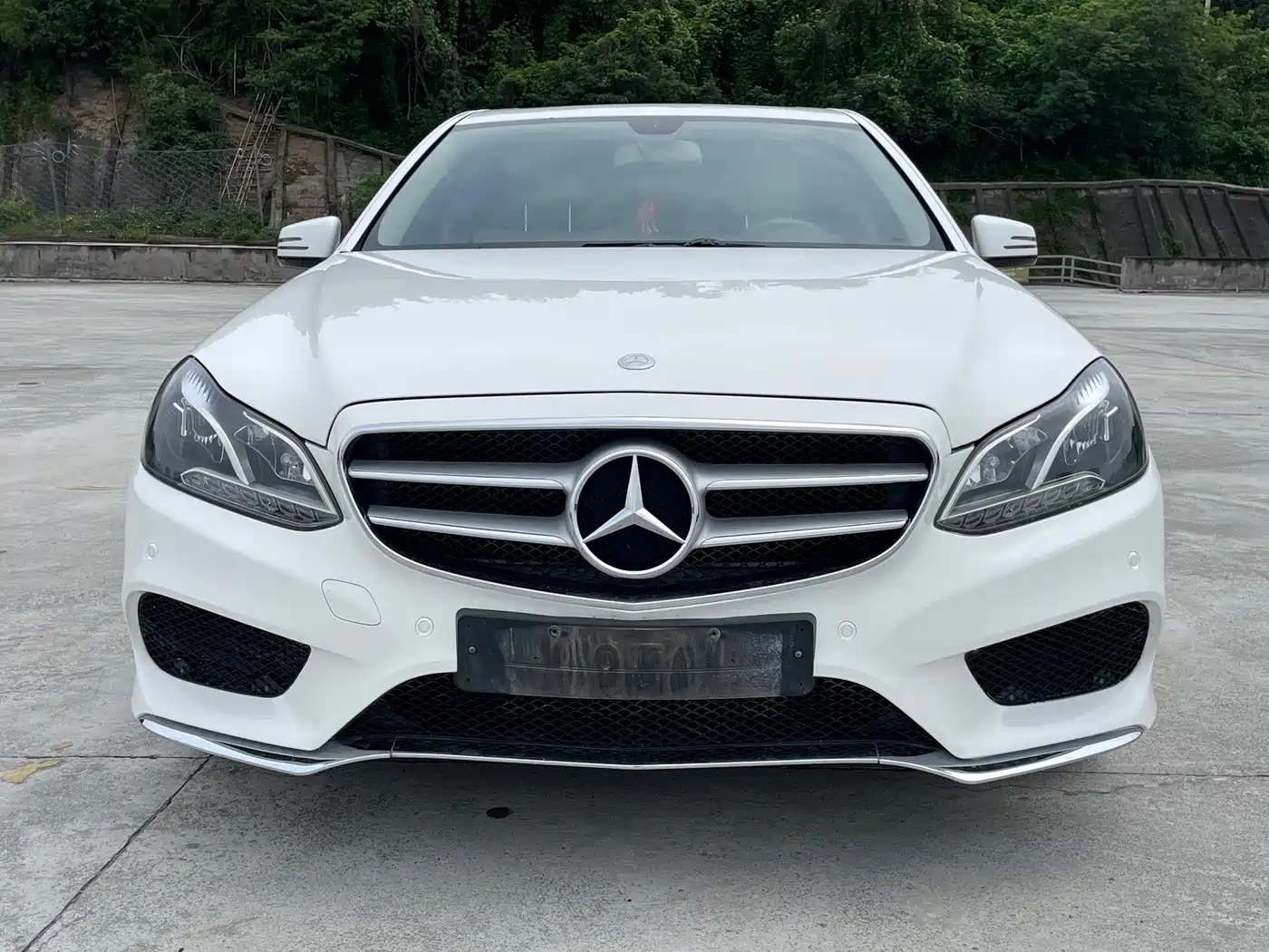 Mercedes-Benz E-Class 2014 Facelift E 260 L Sport фото 2