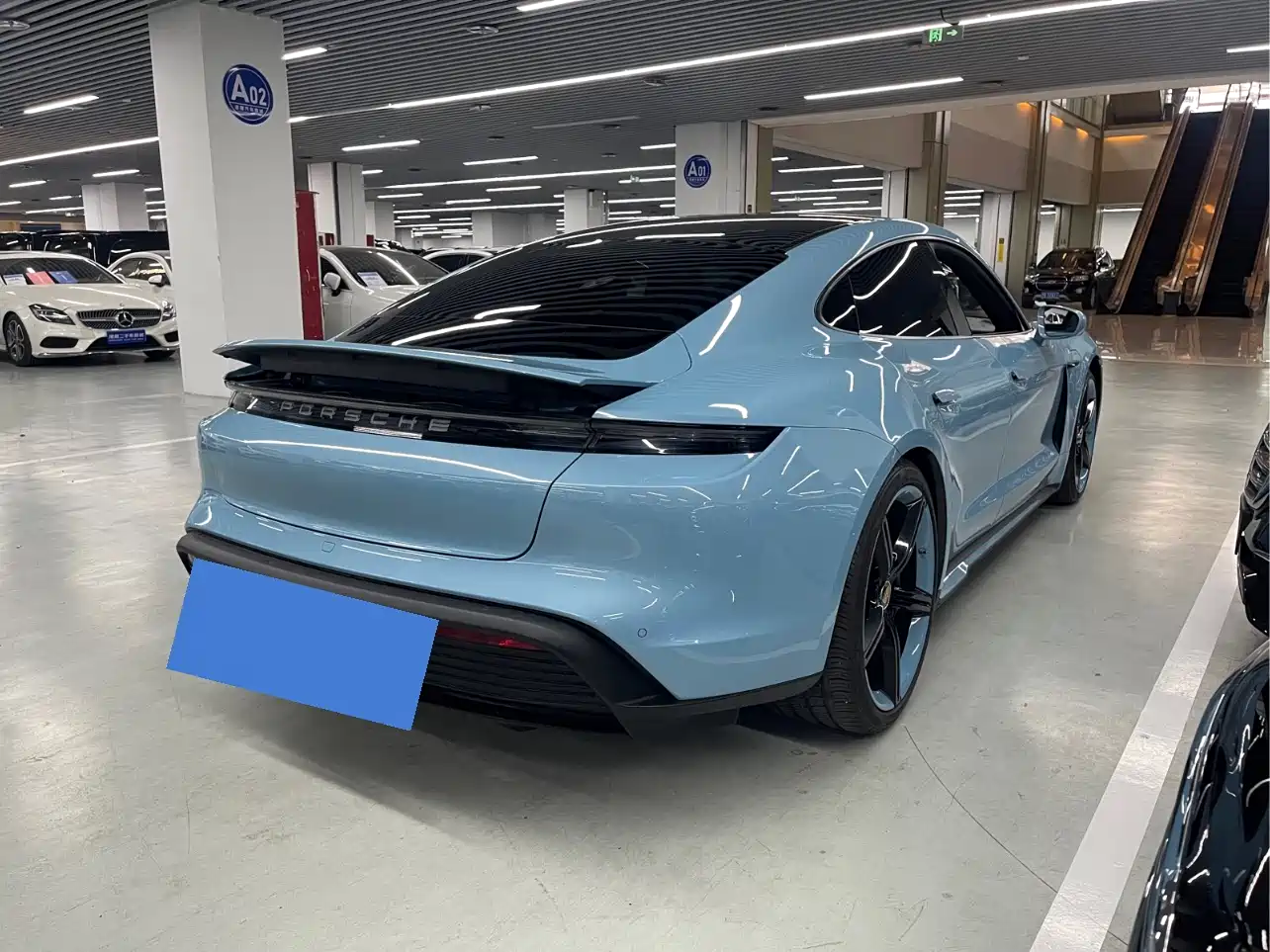 Porsche Taycan 2020 Taycan фото 19