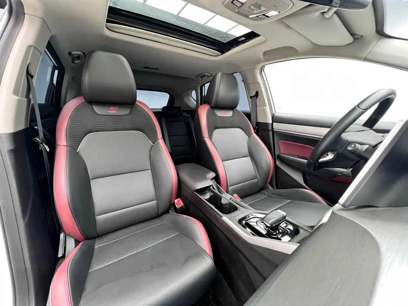 GEELY AUTOMOBILE BINYUE