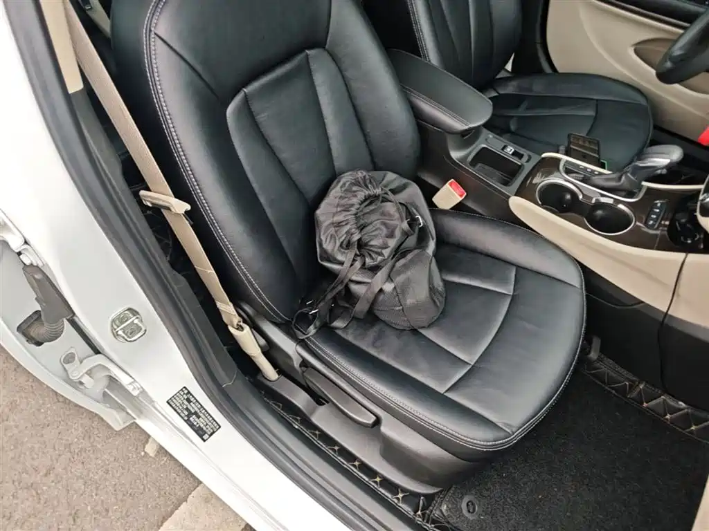 Buick Verano 2018 Sedan 15S Automatic Progressive фото 25