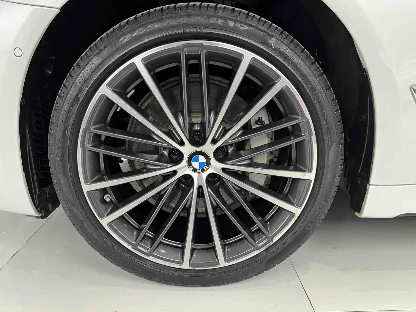 BMW 5 Series 2021 Facelift 530Li Leading M Sport Package фото 22