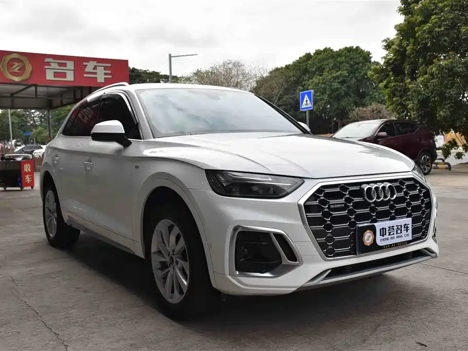 Audi Q5L 2021 40 TFSI Luxury Dynamic фото 3