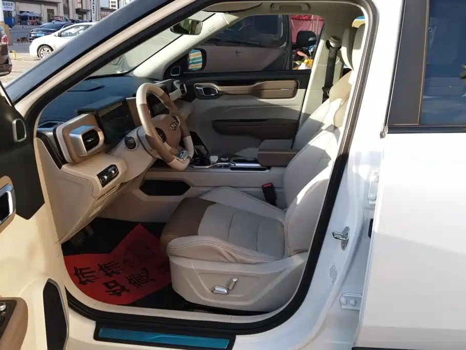 Фото 9 - Geely ICON