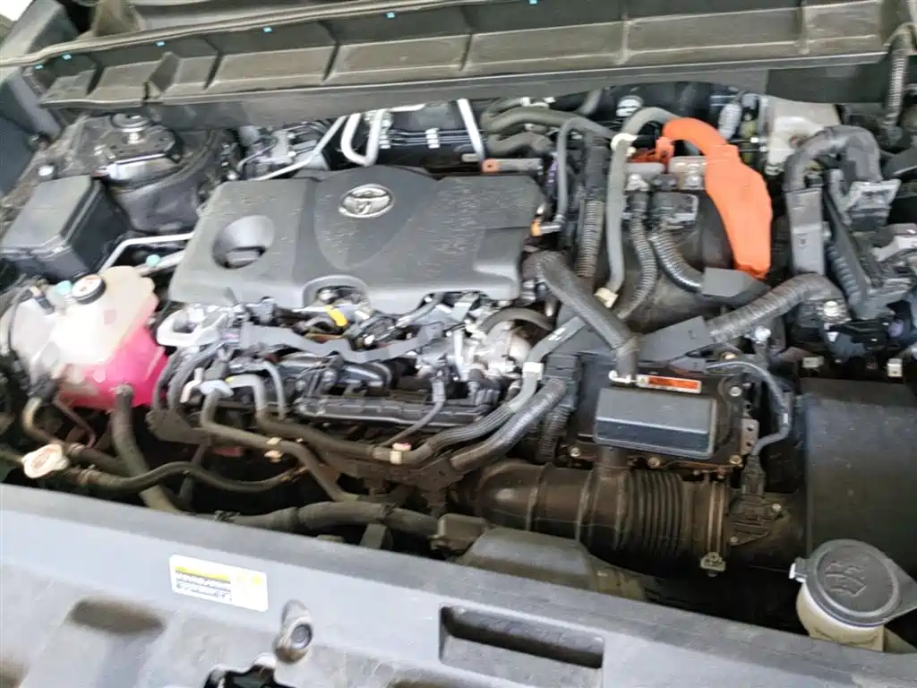 TOYOTA HIGHLANDER