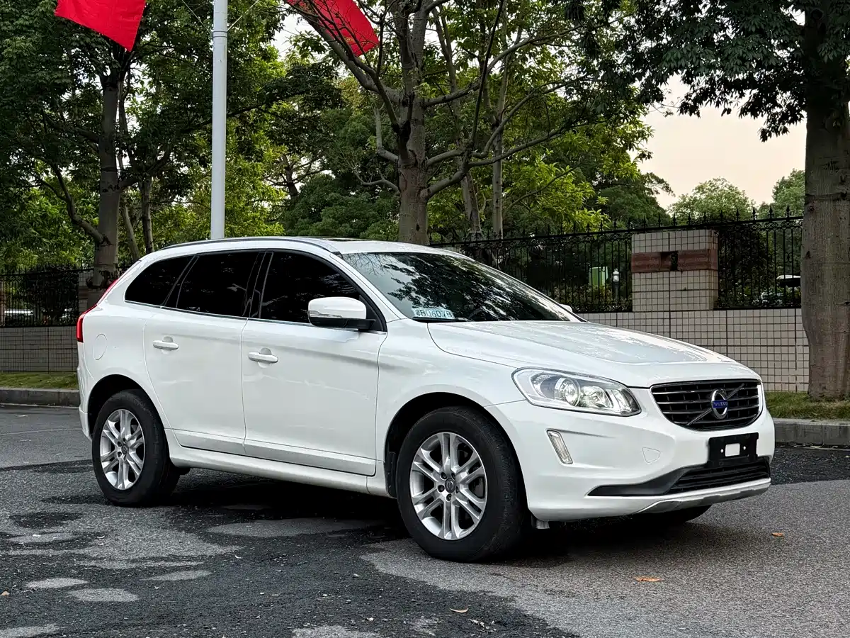 صورة 3 - Volvo XC60