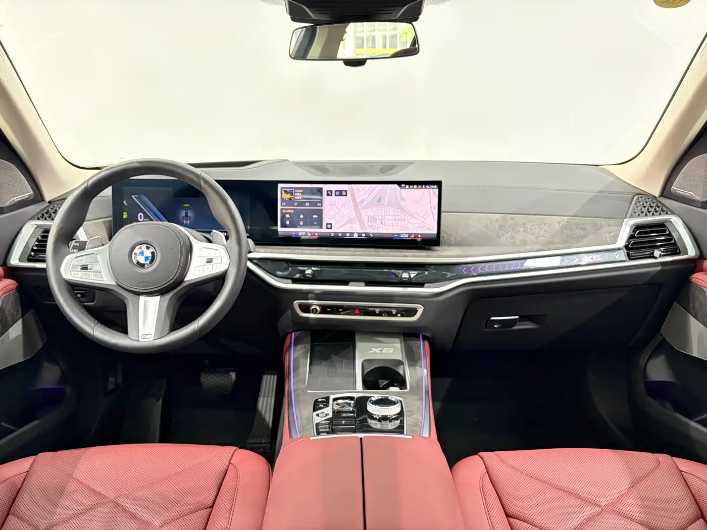 BMW X5 2025 Model xDrive 30Li Exclusive M Sport Blackout Package фото 8