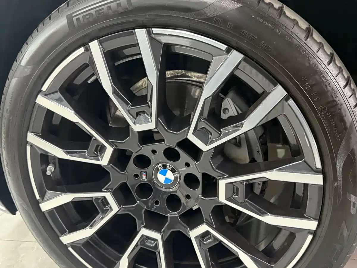 BMW X5 2023 xDrive 40Li M Sport Black Night Package фото 15