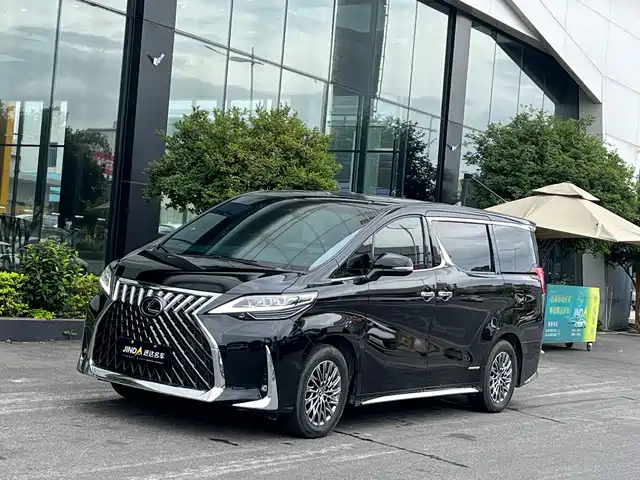 Lexus LM 2020 300h Seven-Seater Elegance Edition