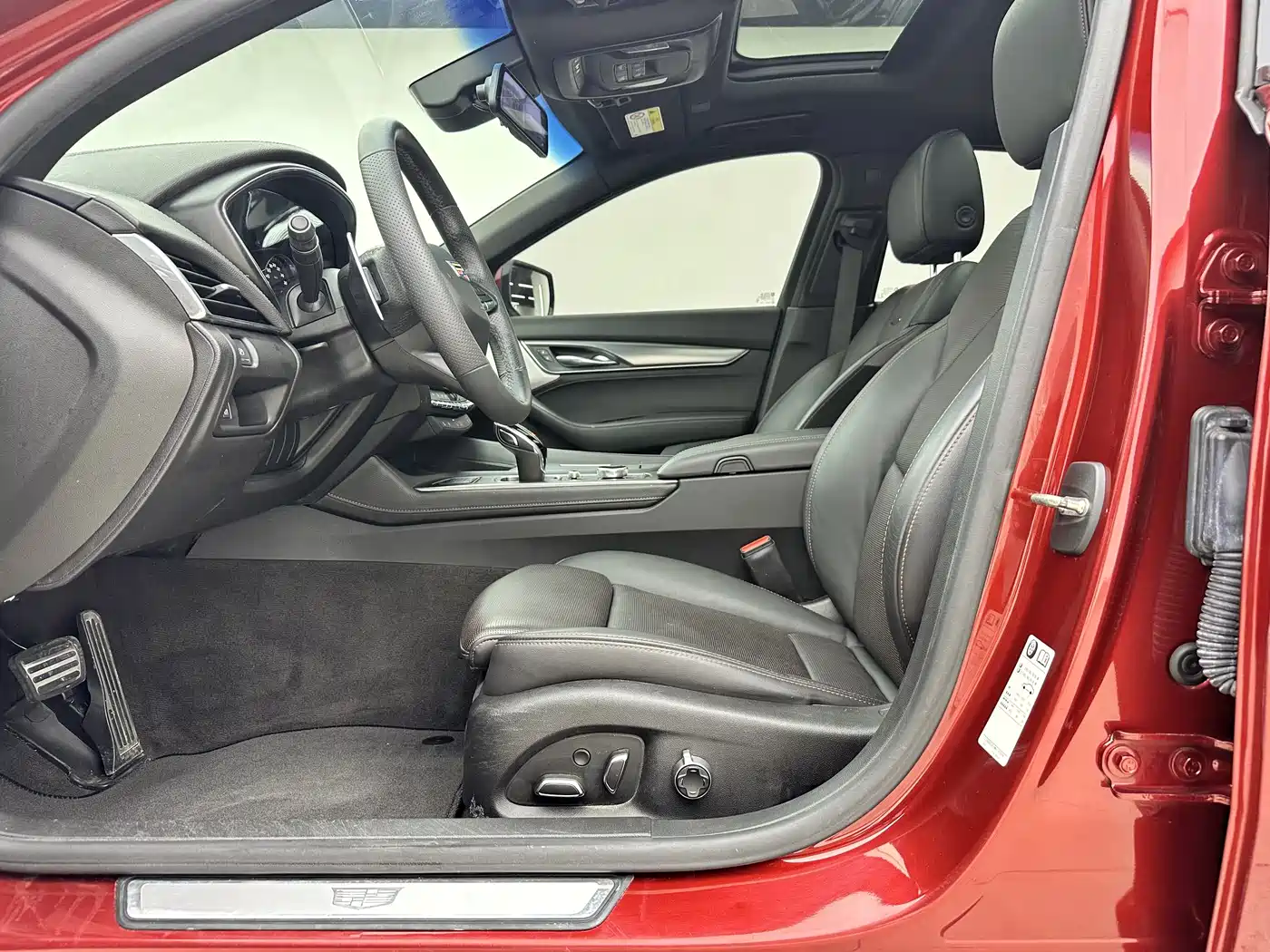 Cadillac CT5 2021 28T Leading Sport фото 9