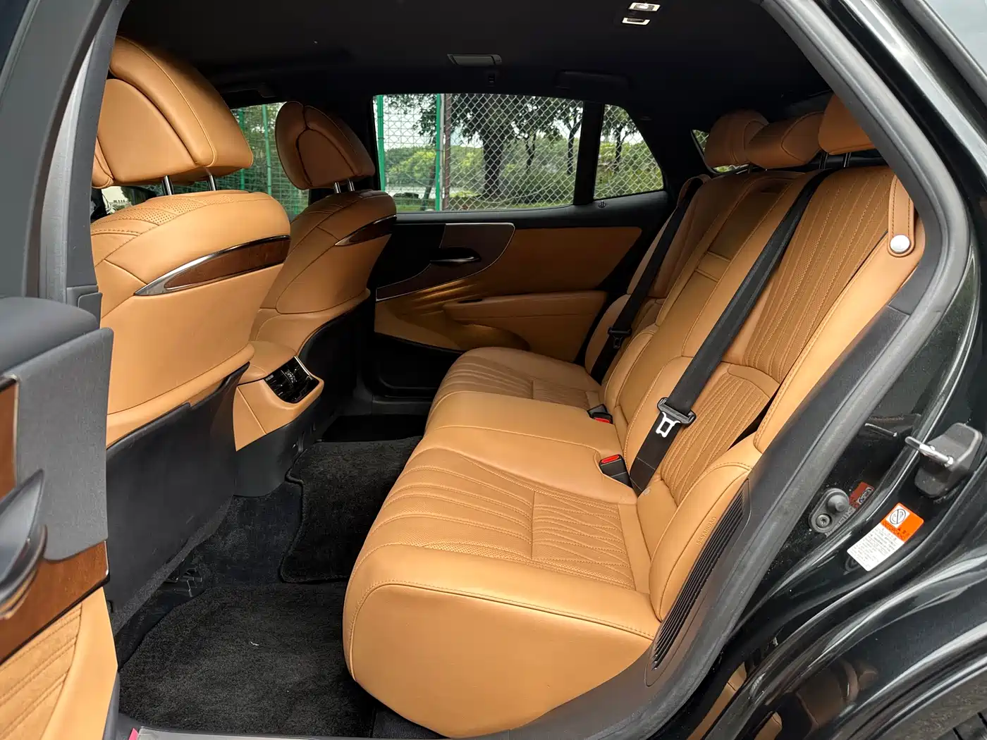 Lexus LS 2022 2021 500h Premium Edition