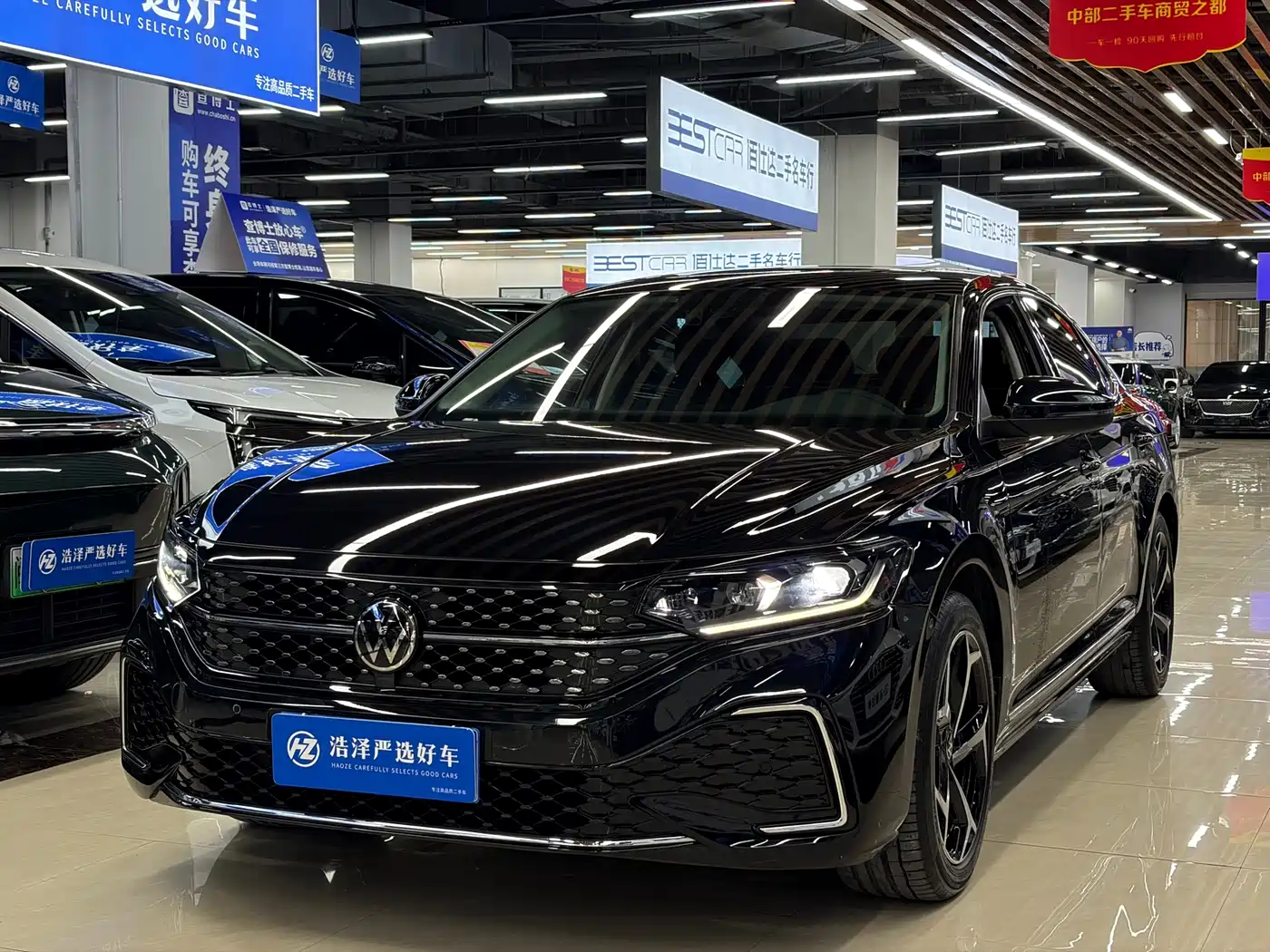 Volkswagen Passat 2024 380TSI Starlight Dragon Soaring Edition