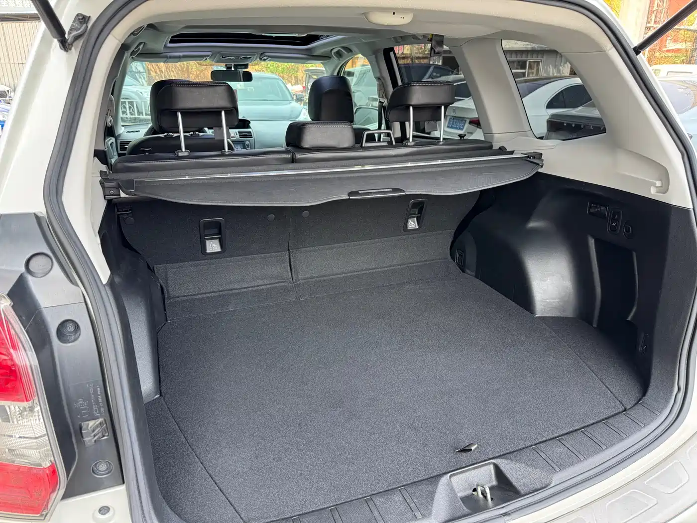 Subaru Forester 2014 2.5i Automatic Elite Edition фото 22