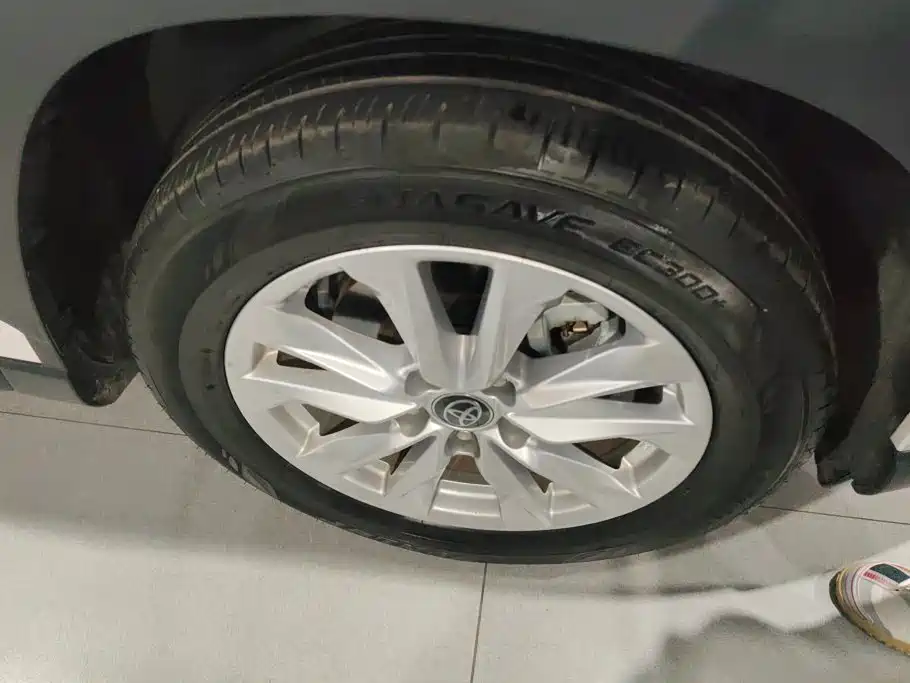 Photo 6 - Toyota Corolla Cross