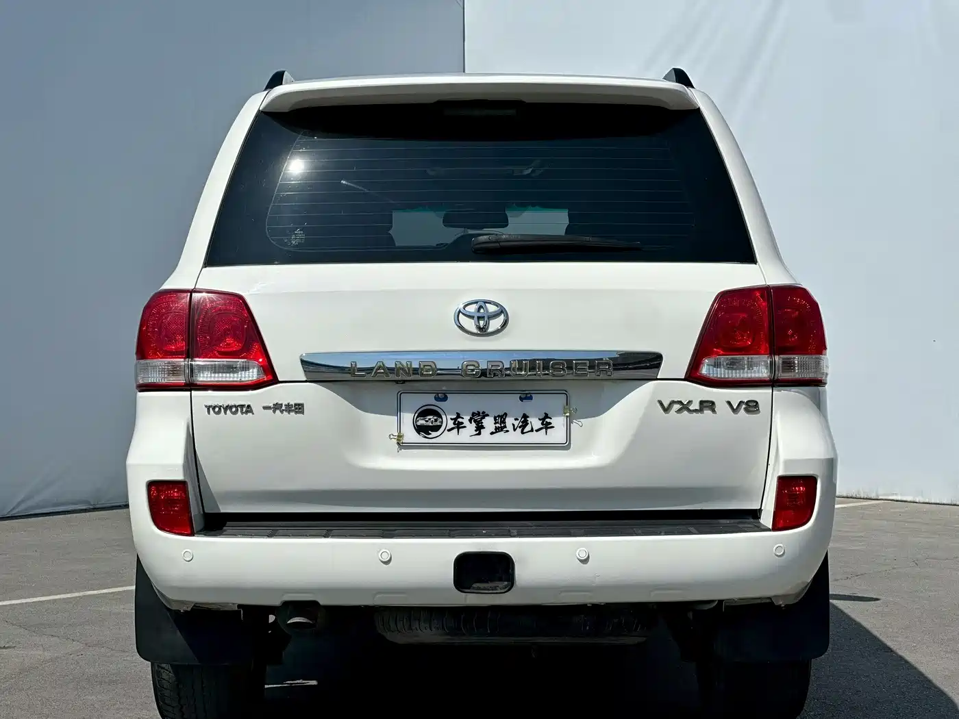 Toyota Land Cruiser 2010 Model 4.7L Automatic VX фото 8