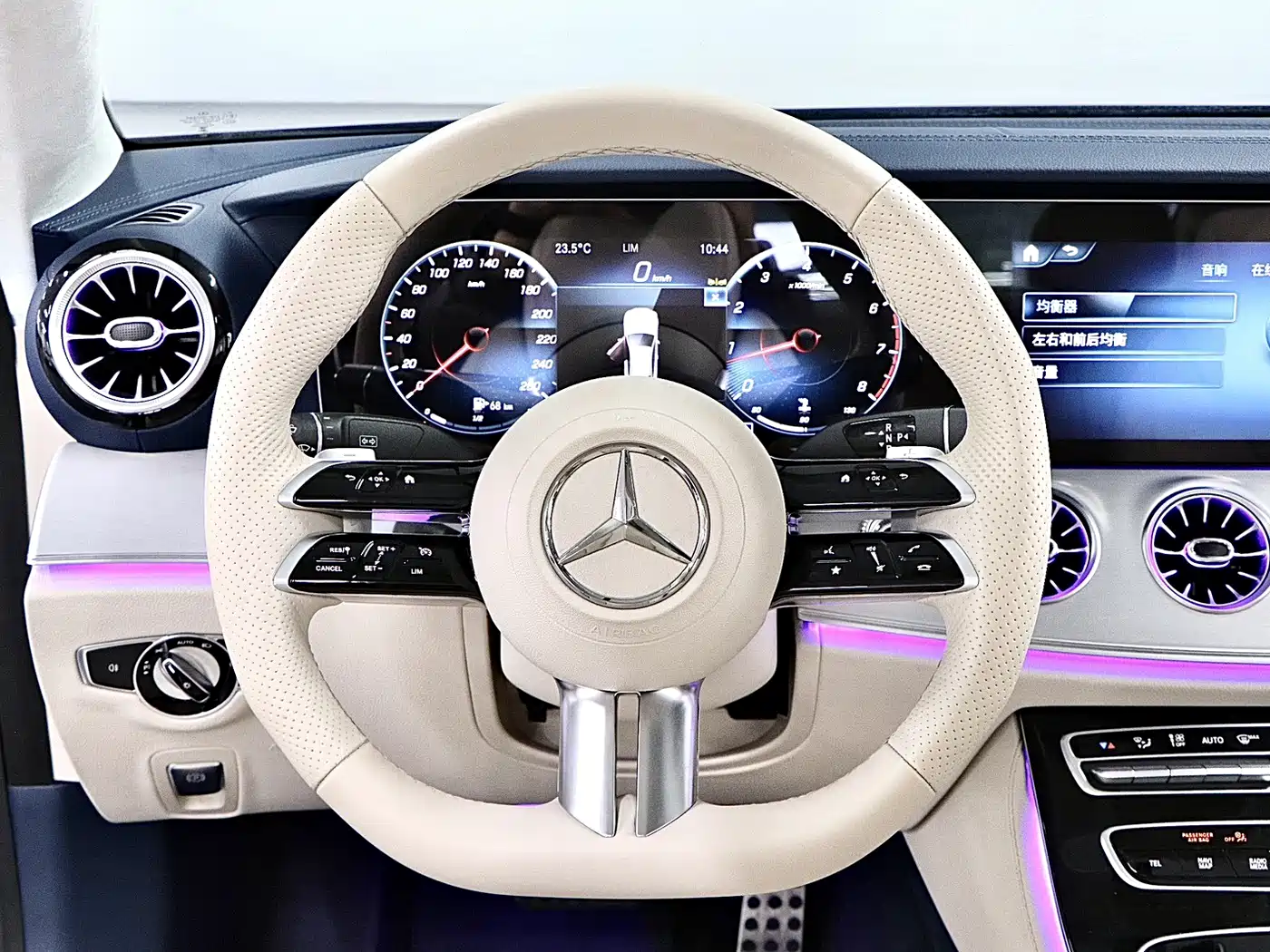 Mercedes-Benz E-Class (Import) 2023 E 260 Coupe фото 10