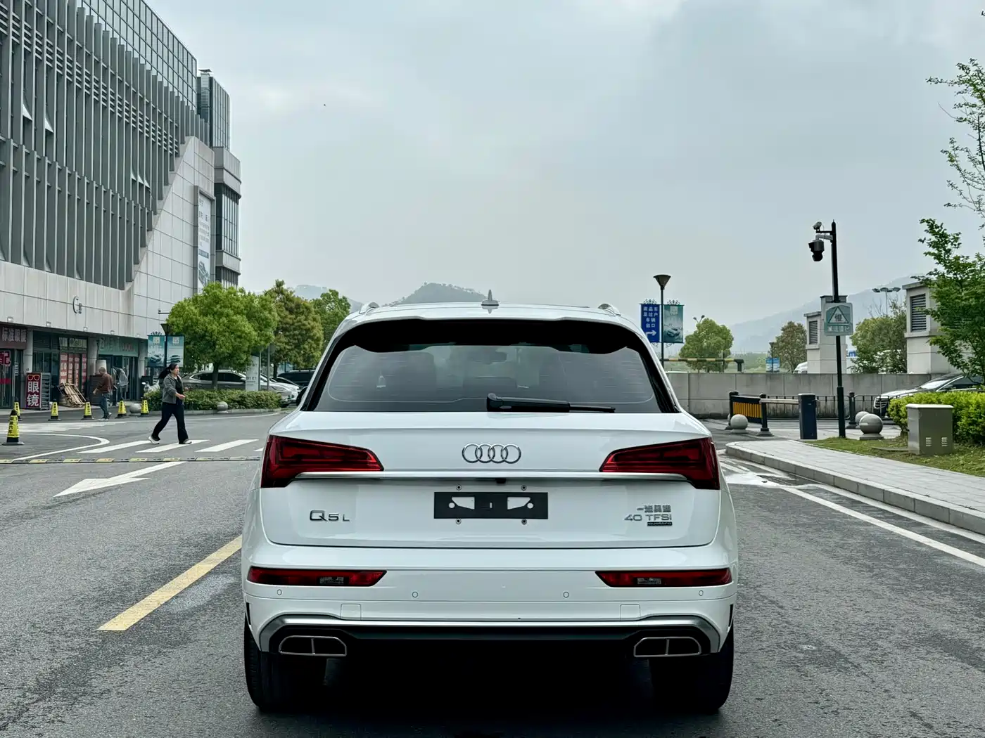 Audi Q5L 2022 40T Luxury Dynamic фото 12