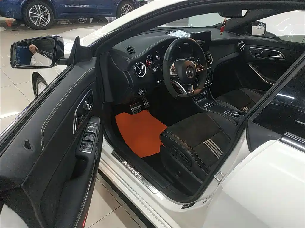 Mercedes-Benz CLA (Import) 2017 CLA 220 4MATIC Polar Limited Edition фото 12