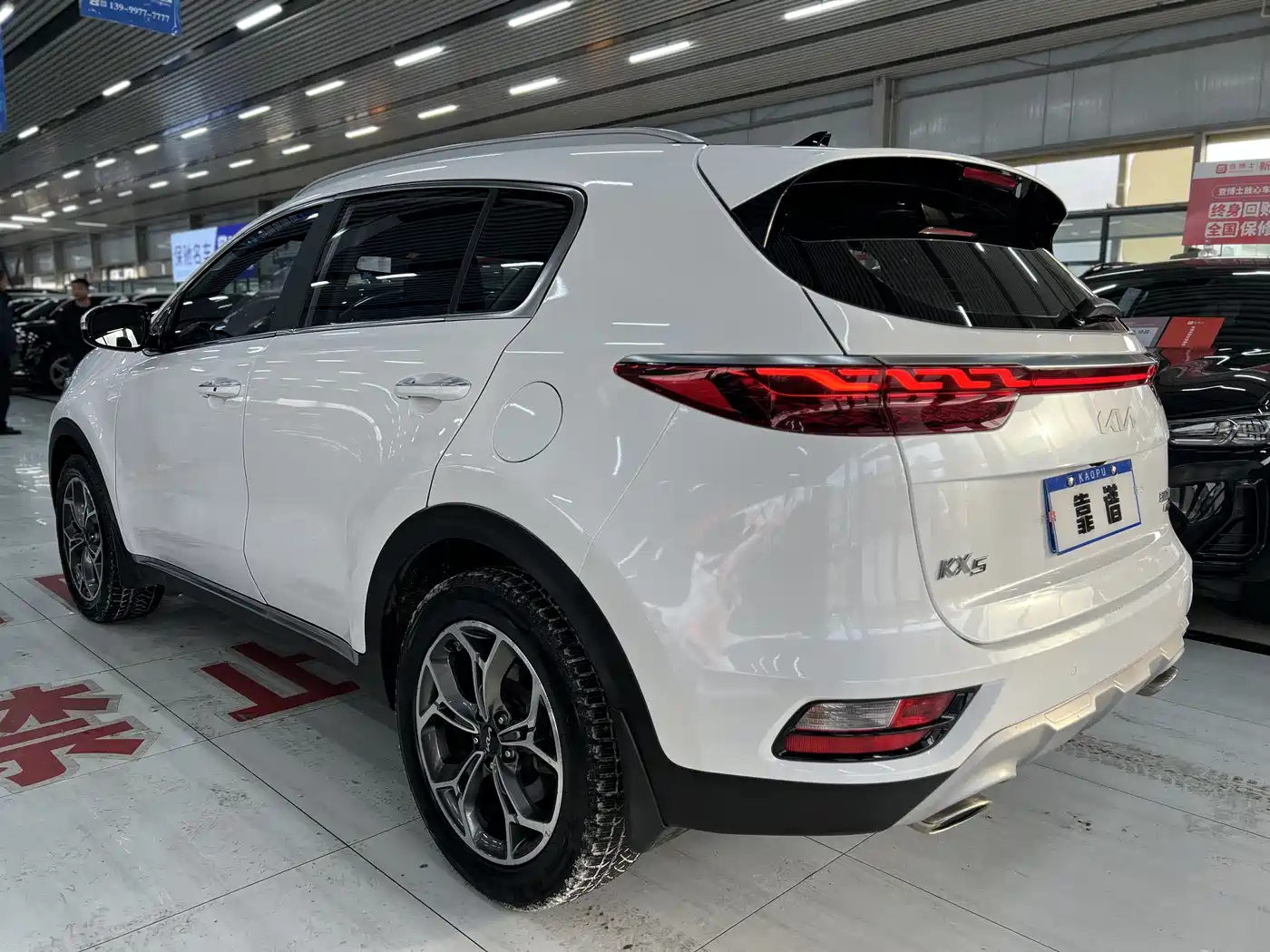 Kia KX5 2021 1.6T Automatic 2WD Luxury Version фото 8