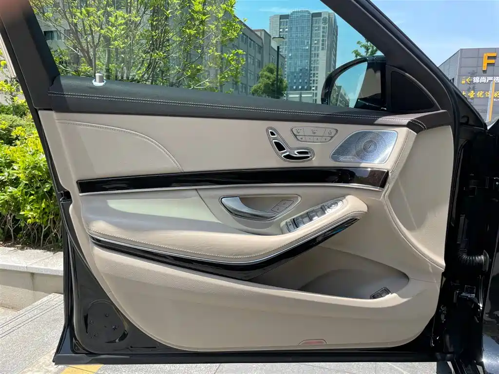 Mercedes-Benz Maybach S-Class 2019 Facelift S 450 4MATIC фото 8