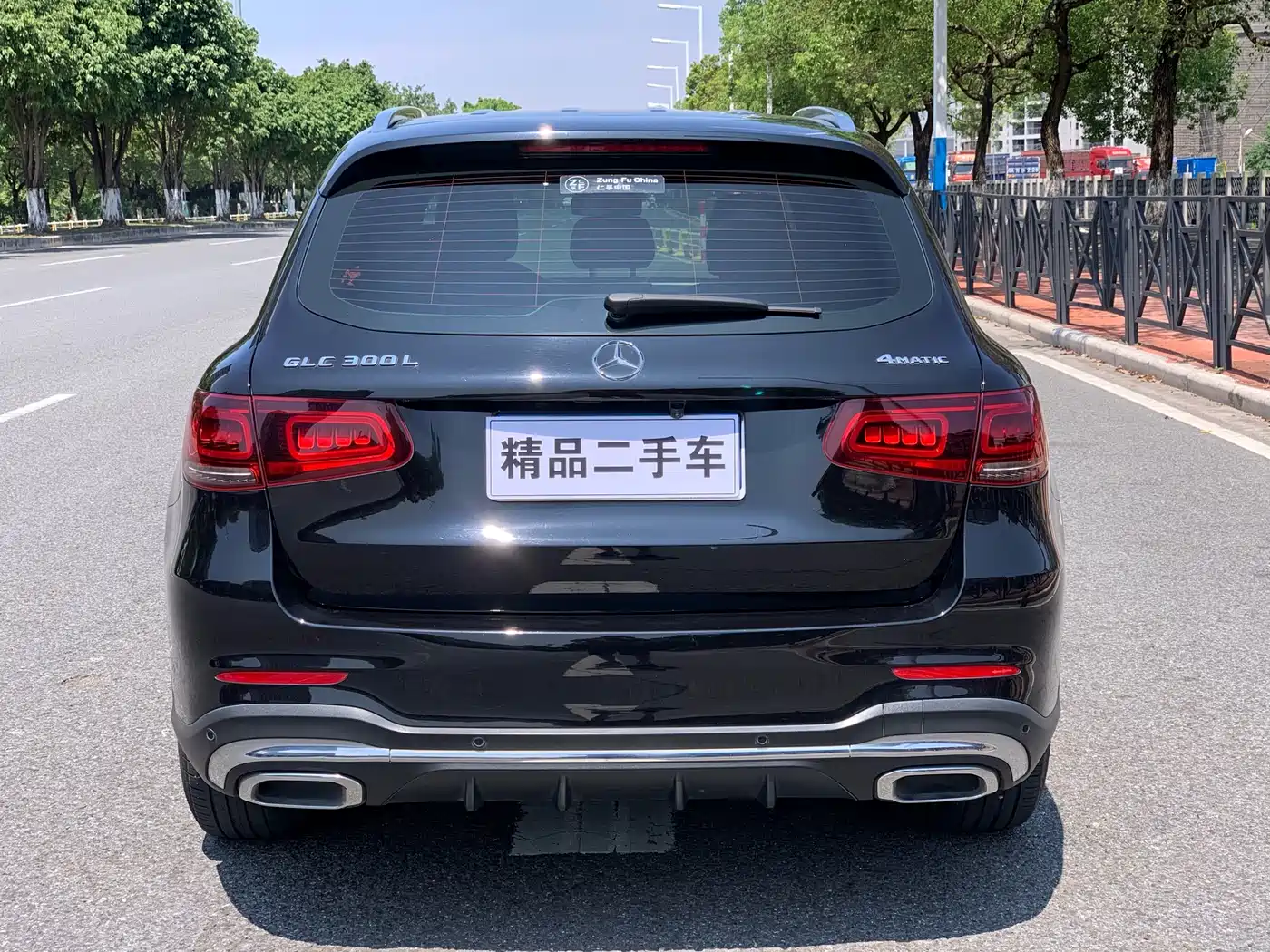 Mercedes-Benz GLC 2020 Facelift GLC 300 L 4MATIC Dynamic фото 5