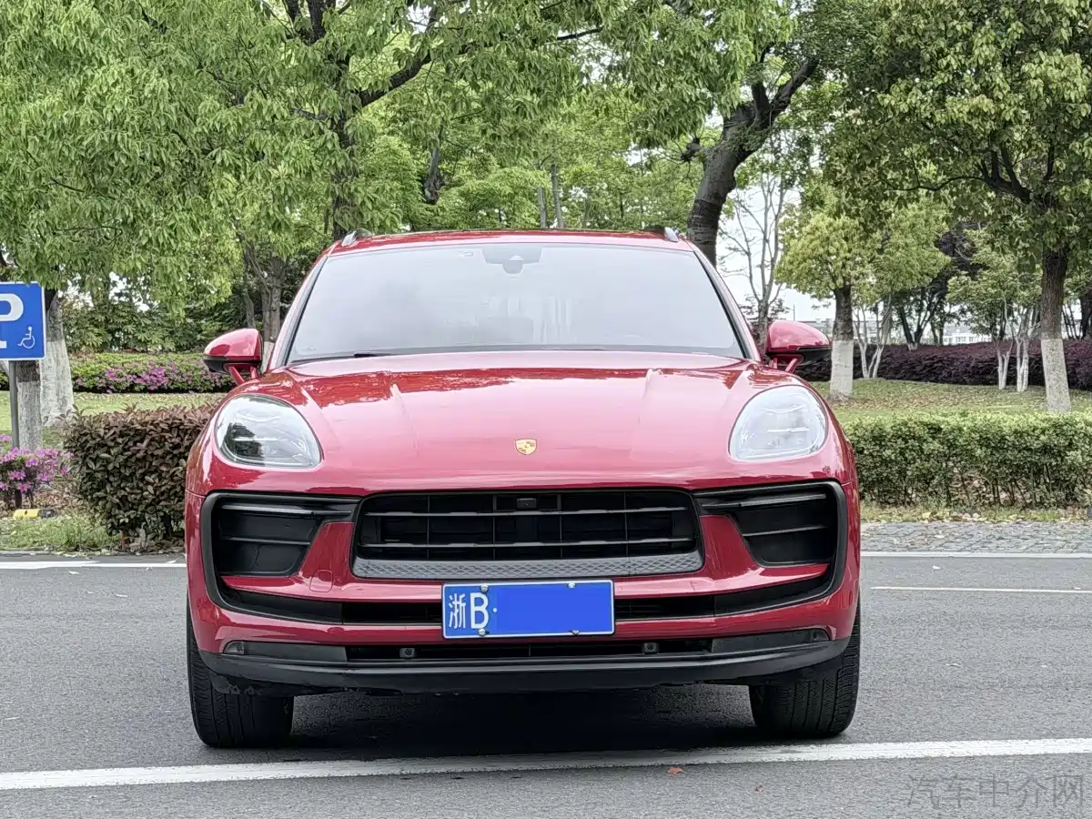 Porsche Macan 2022 Macan 2.0T фото 2