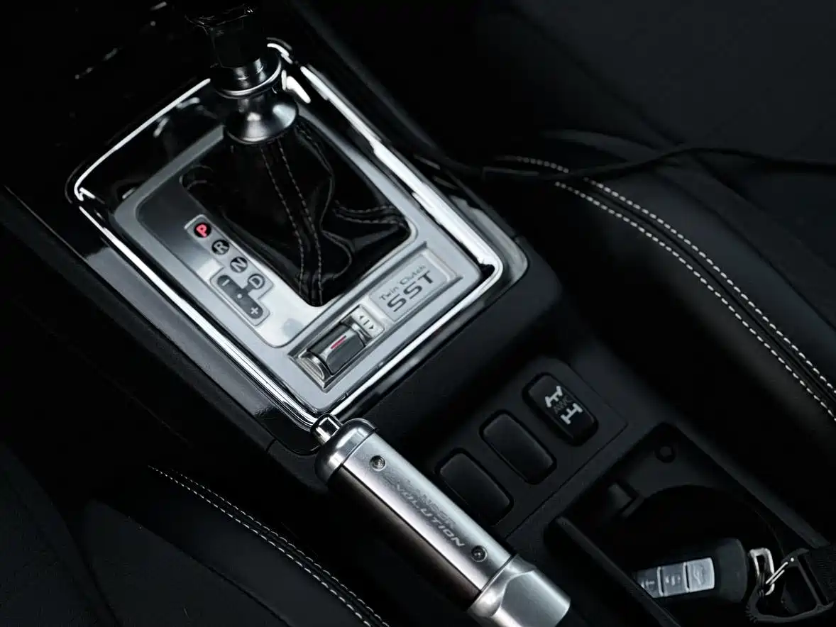 Mitsubishi Lancer 2008 2.0T EVOLUTION X BBS Edition фото 16