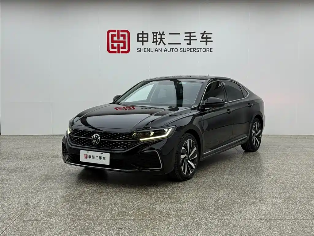 Volkswagen Passat 2022 330TSI Starlight Elite Edition