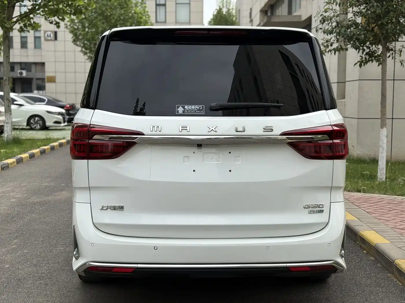 SAIC Maxus Maxus G20 2021 PLUS 2.0T Gasoline Automatic Intelligent Premium Edition фото 5