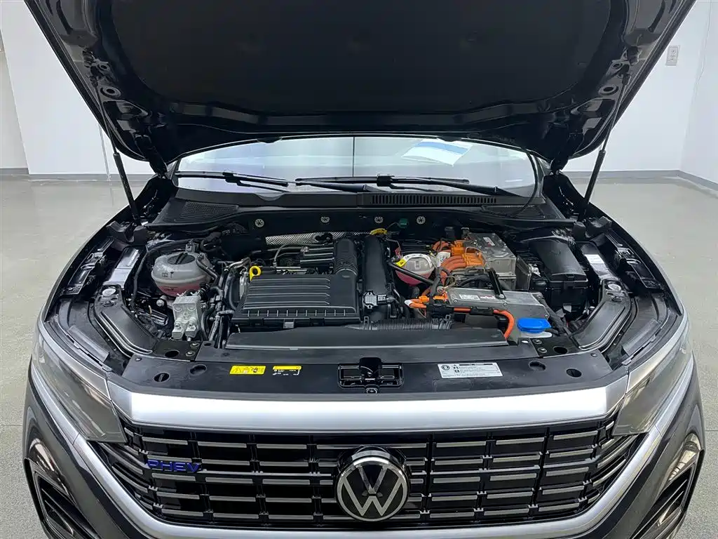 Volkswagen Passat New Energy 2023 430PHEV Hybrid Elite фото 27