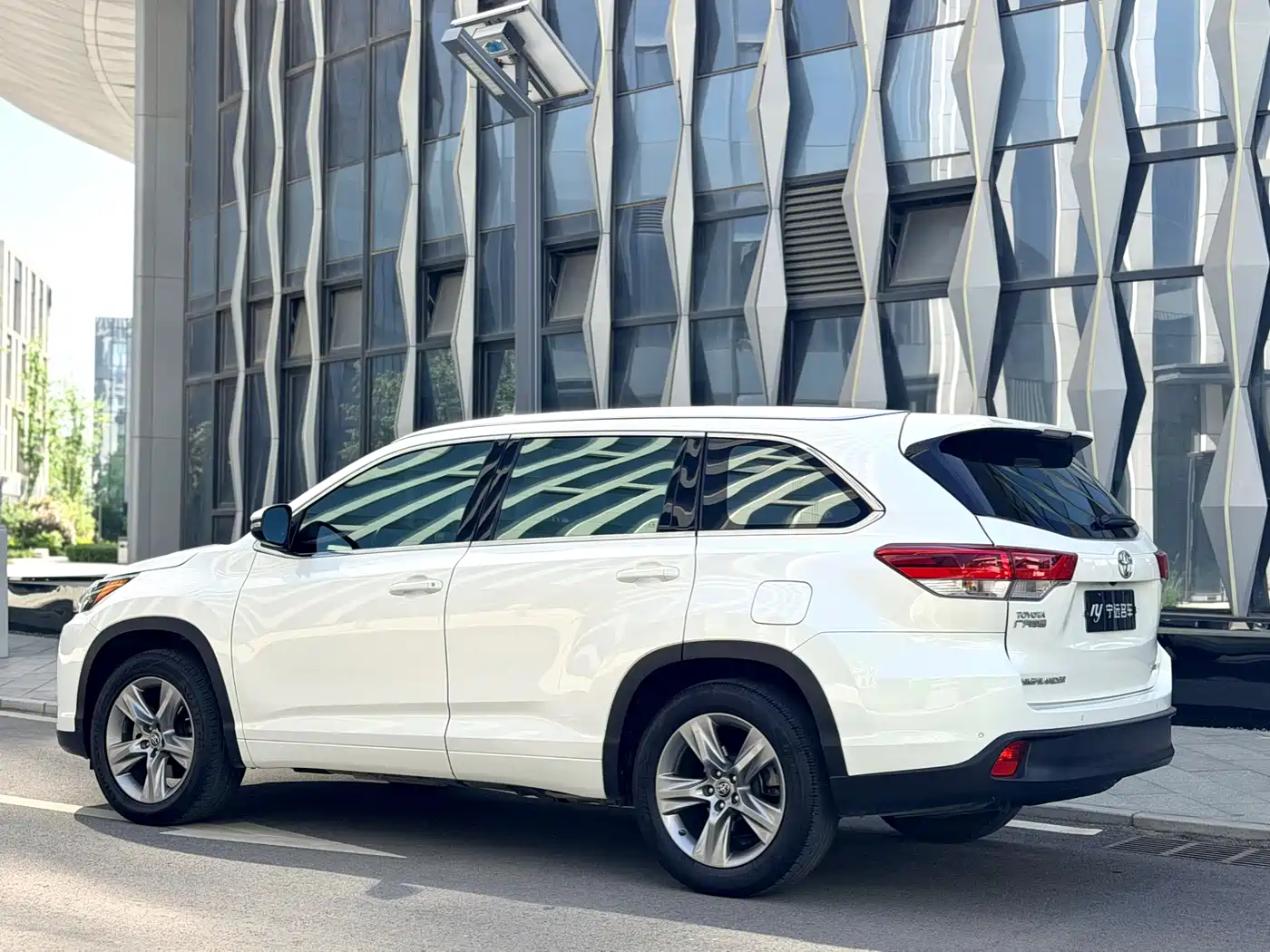 Toyota Highlander 2018 2.0T 4WD Luxury 7-seater (China V) фото 21