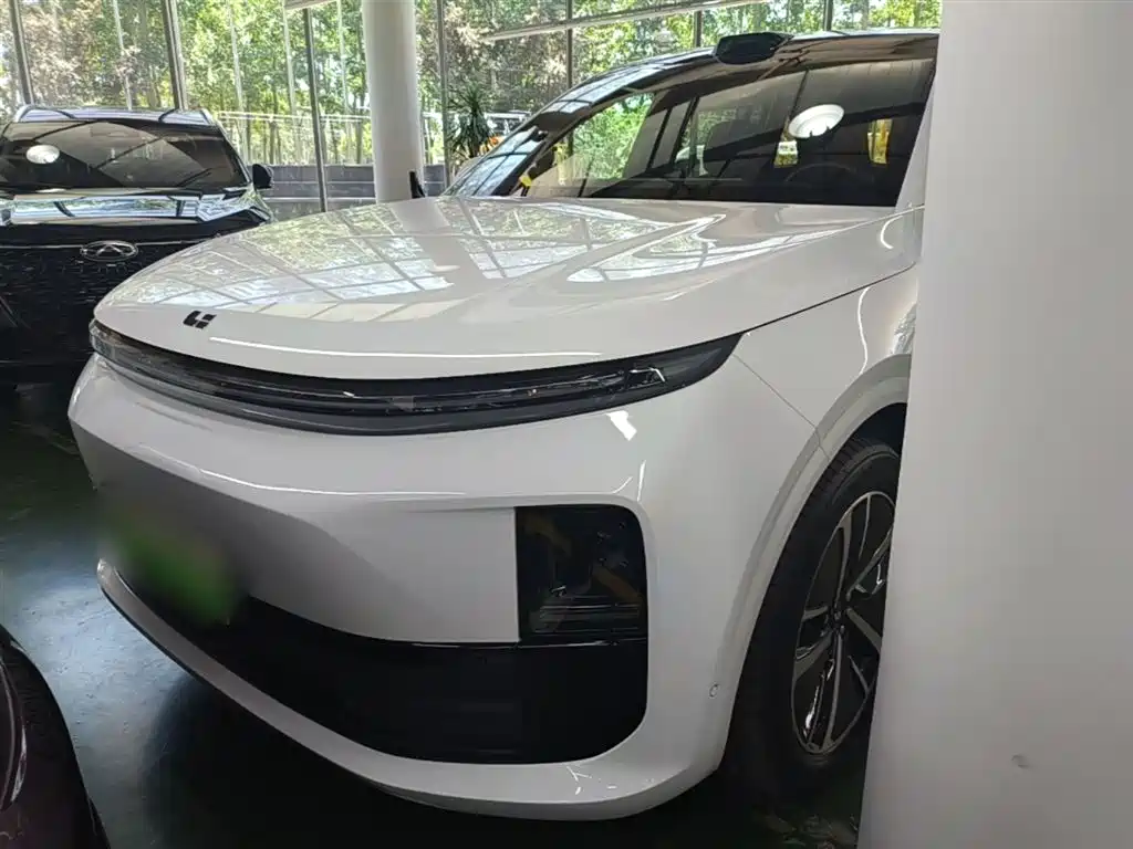 Li Auto L6 2024 Pro
