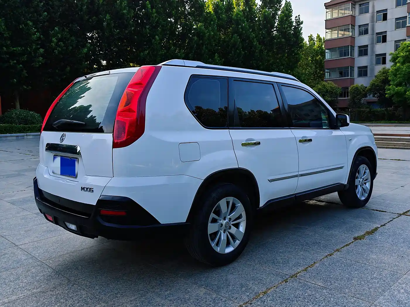 Dongfeng Fengdu MX6 2016 2016 2.0L Manual 2WD Pilot Edition