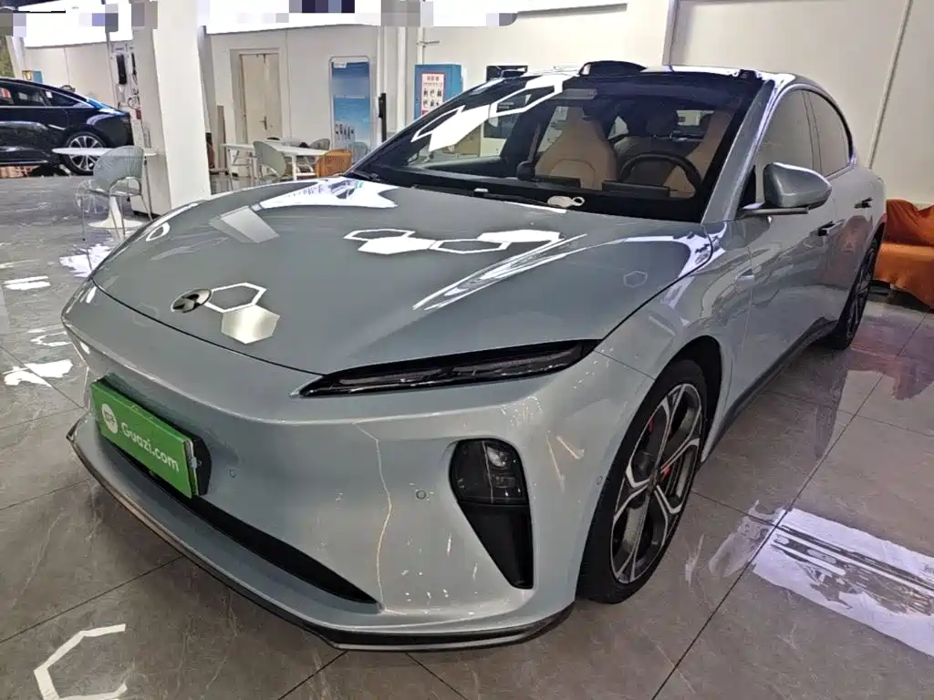 Фото 1 - NIO ET5