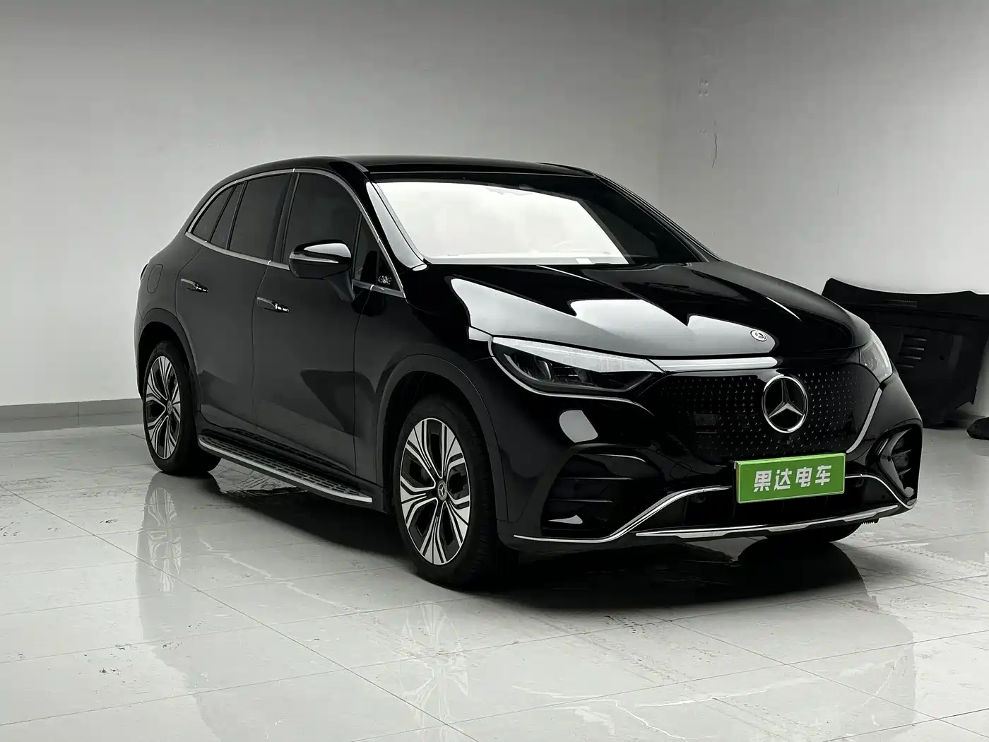Mercedes-Benz EQE SUV 2025 2023 350 4MATIC Luxury Edition