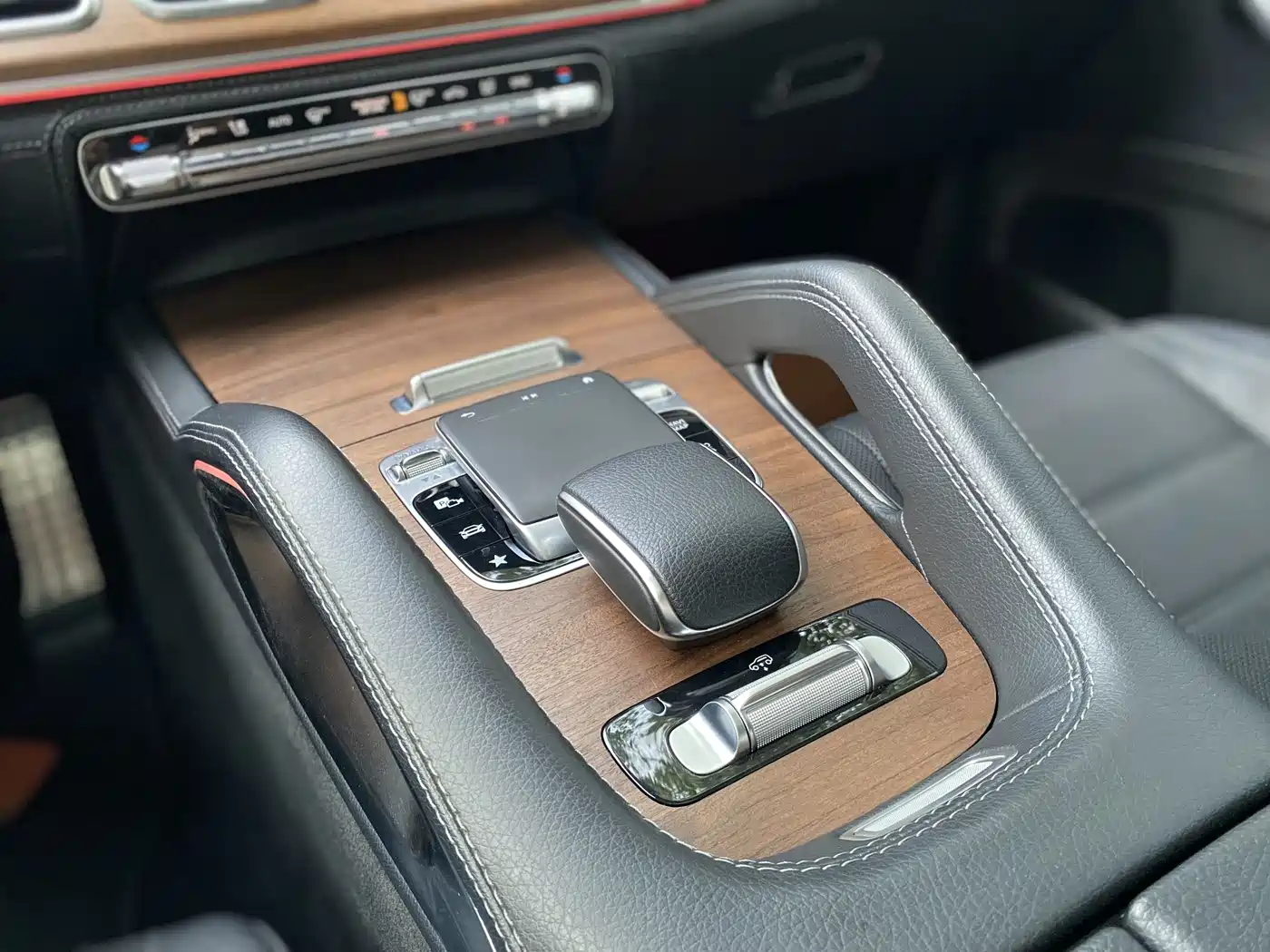 Mercedes-Benz GLS 2020 GLS 450 4MATIC Luxury фото 13