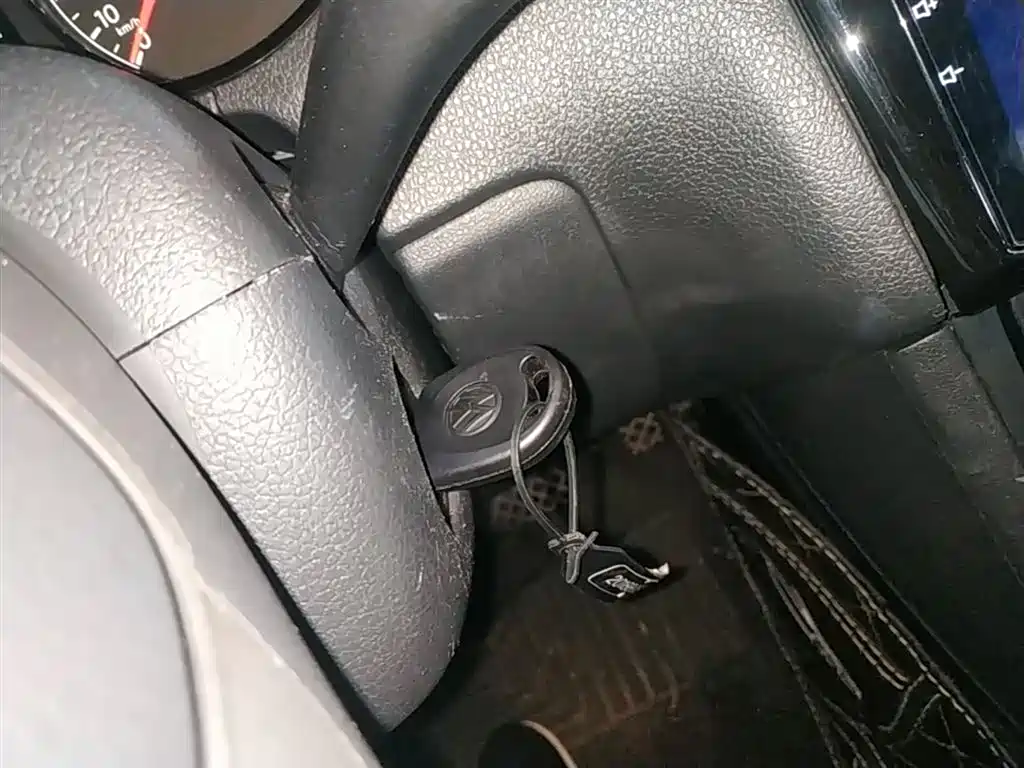 Volkswagen Polo 2018 1.5L Auto Safe Drive фото 9