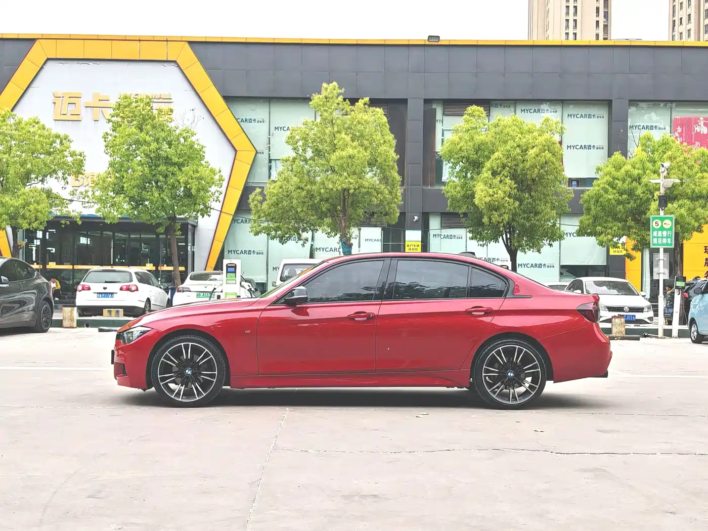 BMW 3 Series 2018 320Li Leading M Sport Package фото 7