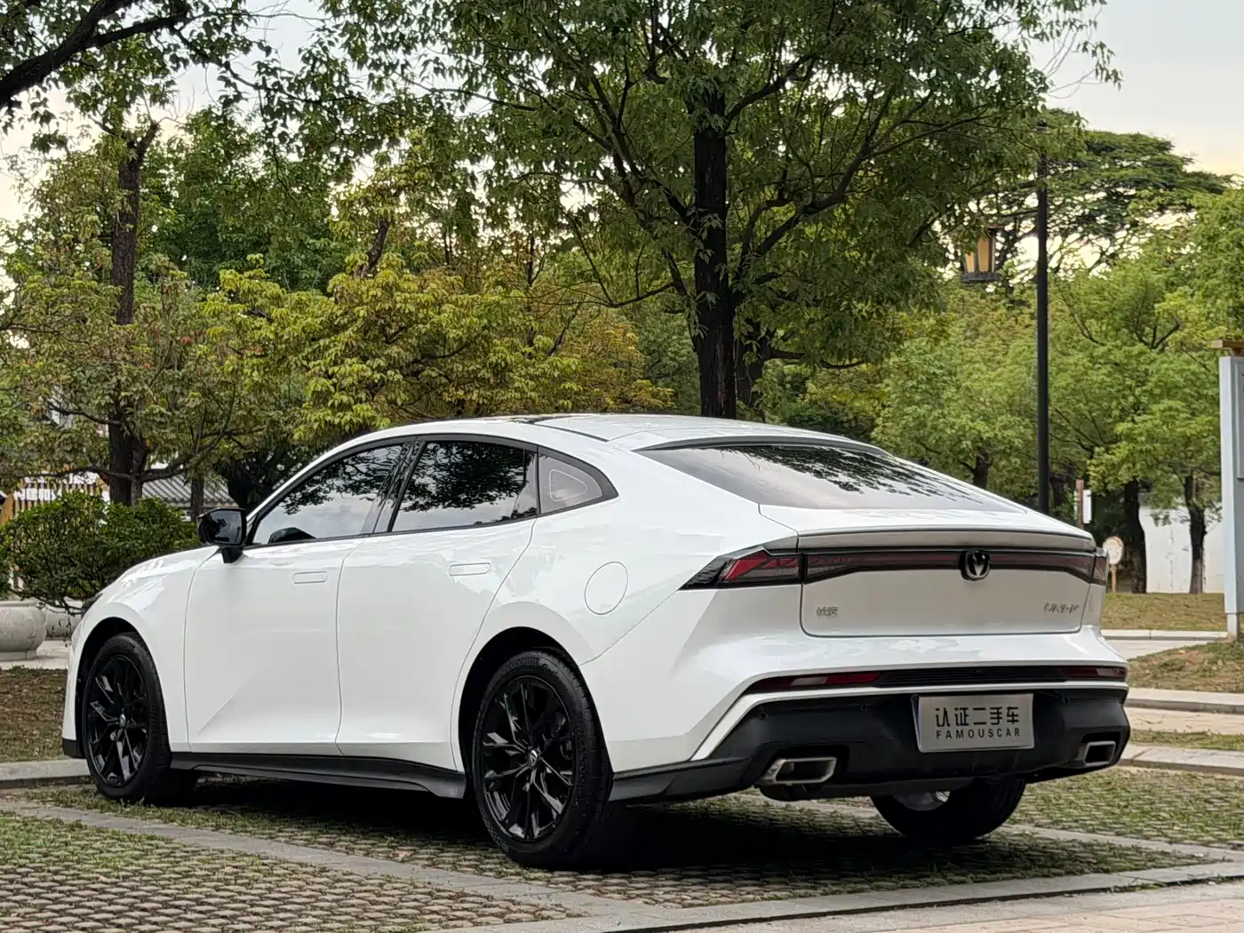 CHANGAN UNI-V