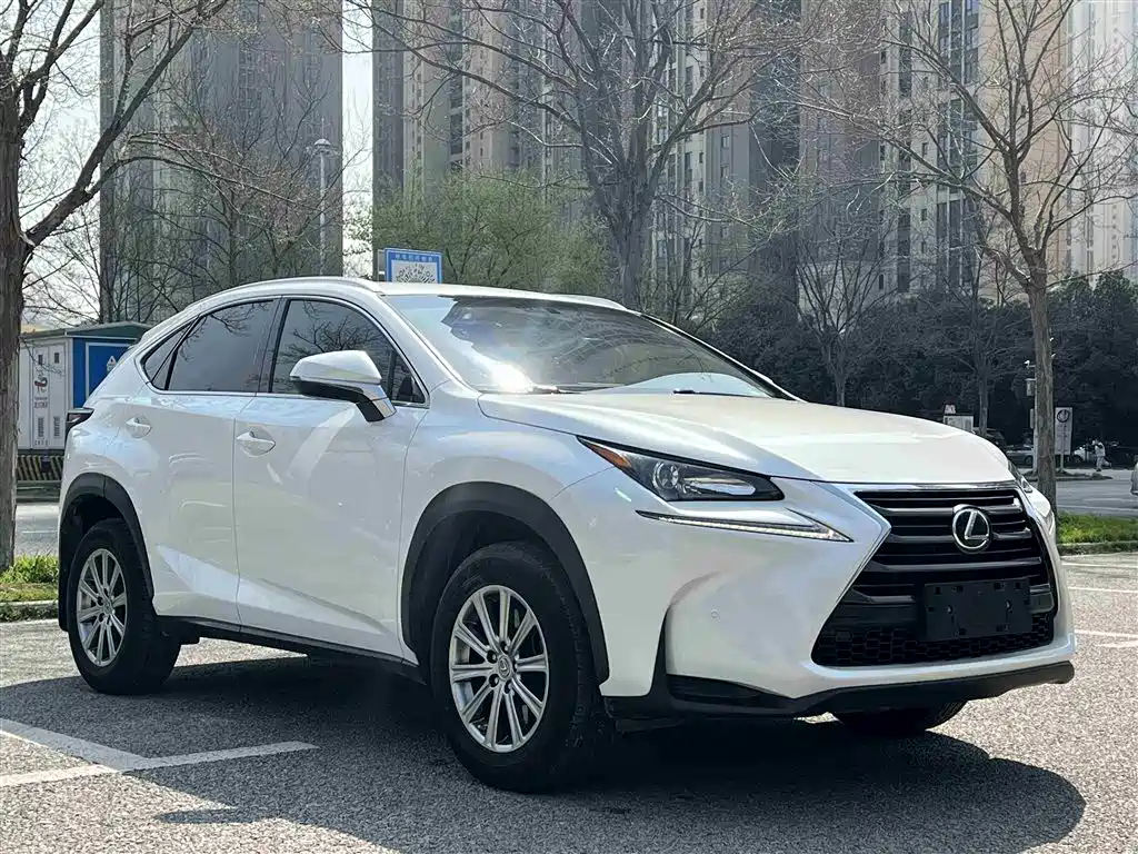 Lexus NX 2015 200 FWD Premium фото 9