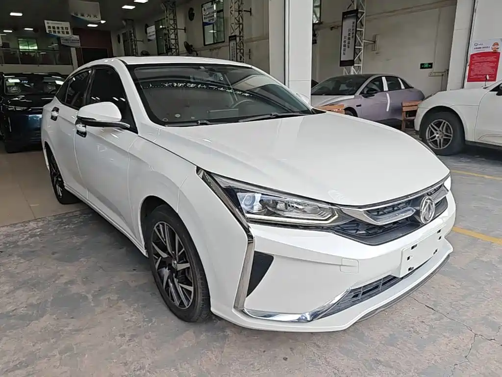Dongfeng Aeolus Yixuan 2020 2020 230T Automatic Dazzle Edition