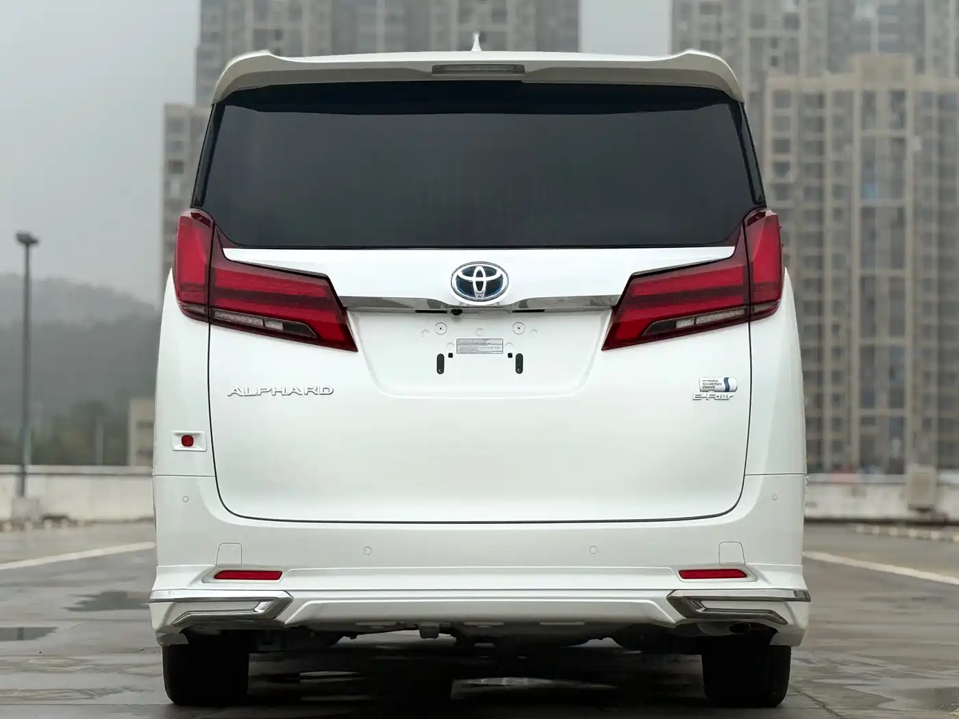Toyota Alphard 2021 Hybrid 2.5L Premium фото 13