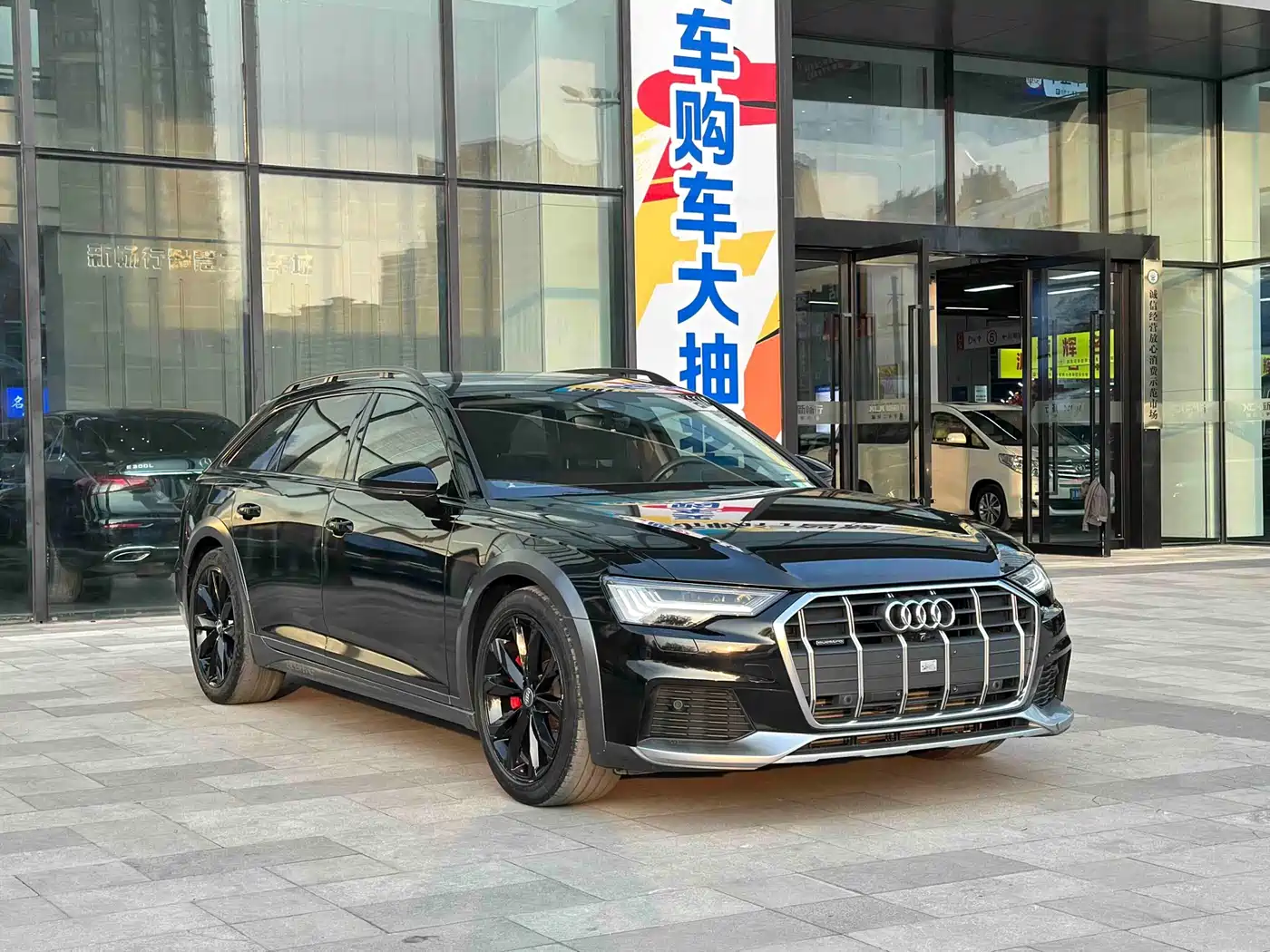 Audi A6 (Import) 2020 allroad quattro Explorer 55 TFSI Premium Off-Road фото 3