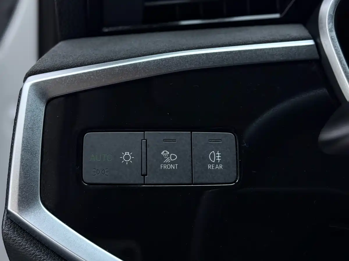 Audi Q3 2022 35 TFSI Fashion Dynamic фото 13