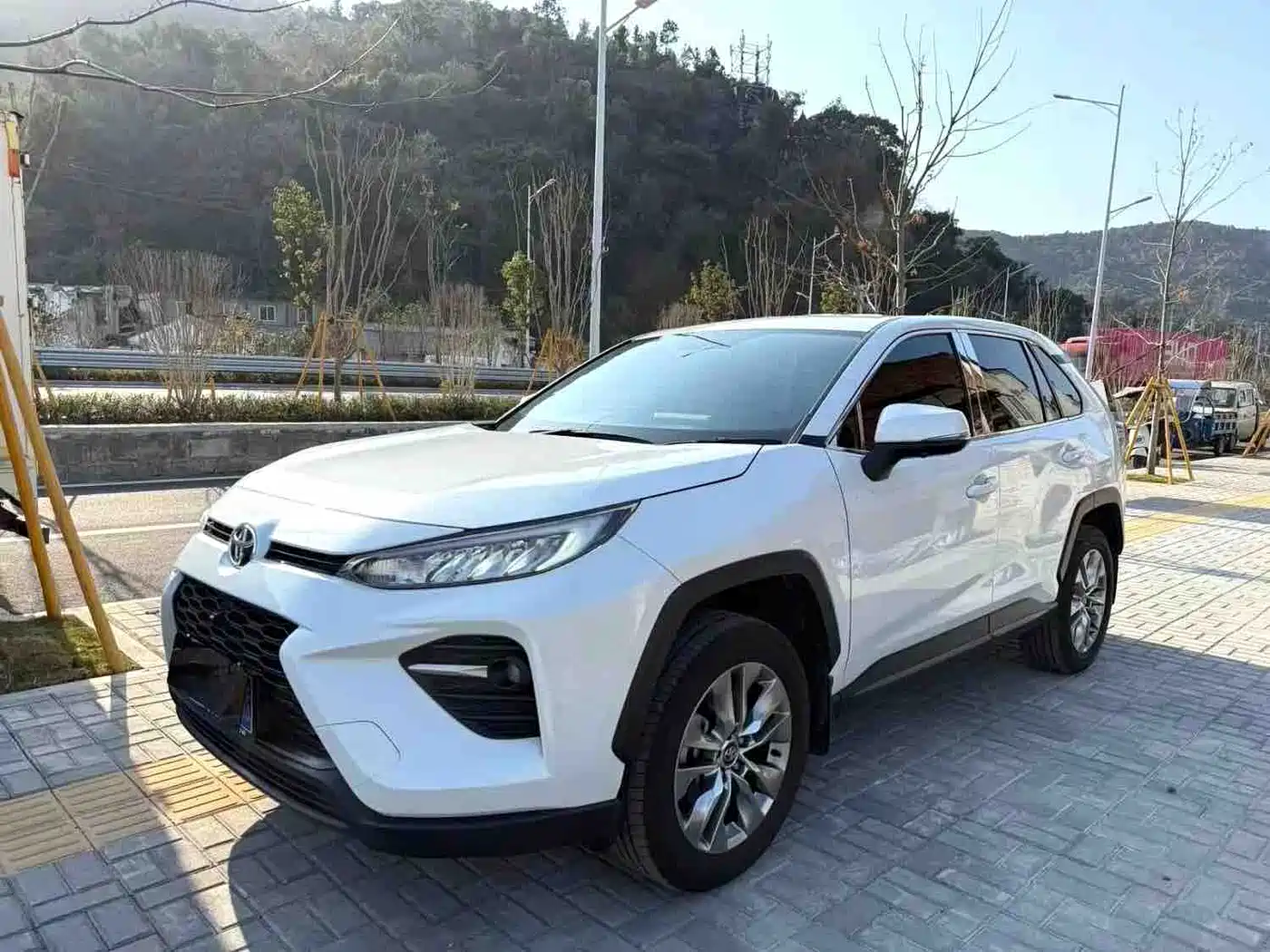 Toyota Wildlander 2023 2.0L CVT FWD LE